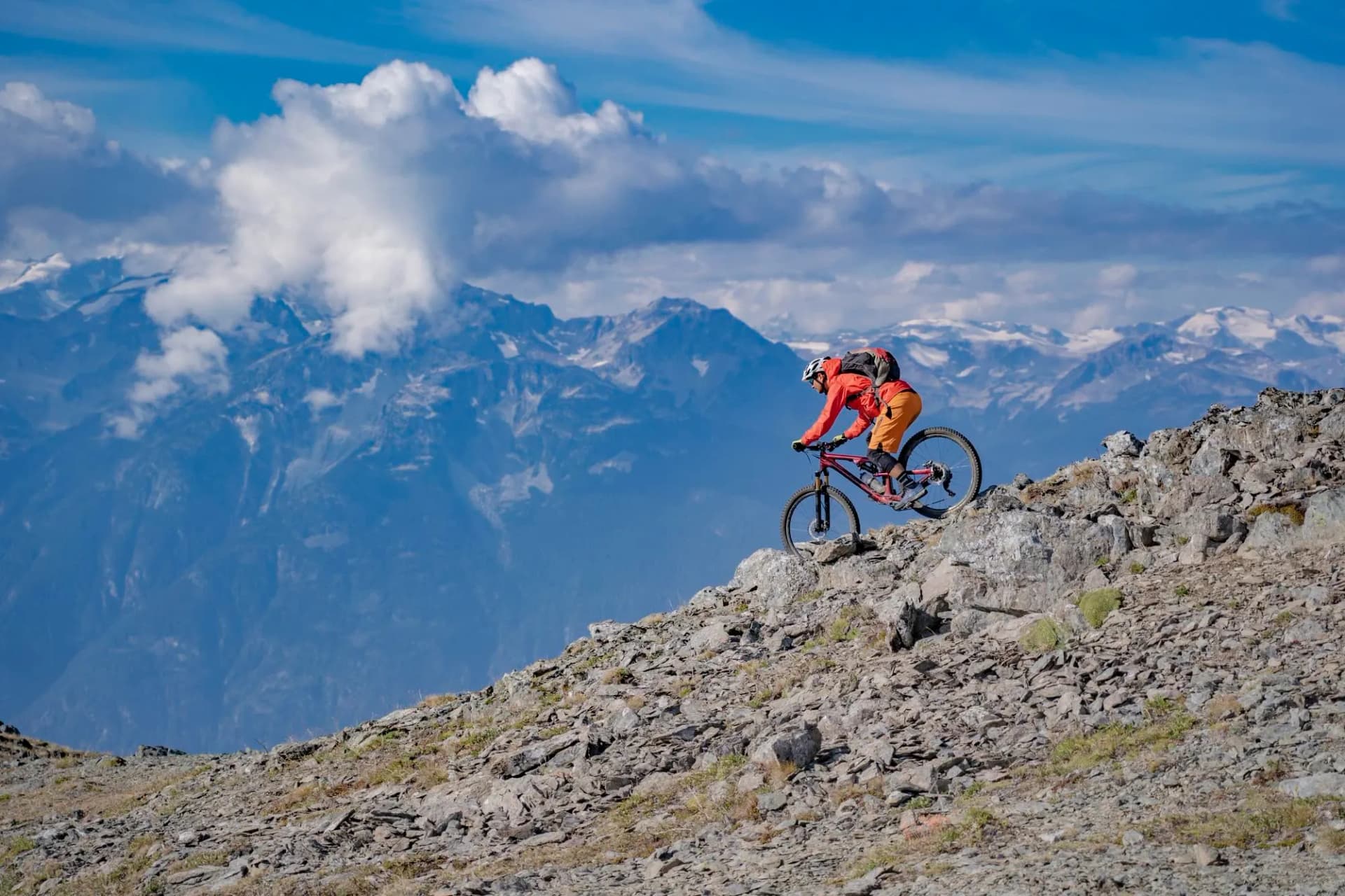 Hotel Rebstock Cycling & Mountain Biking in Meiringen