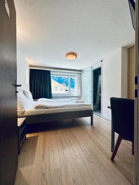 Classic Ski & Stay 1