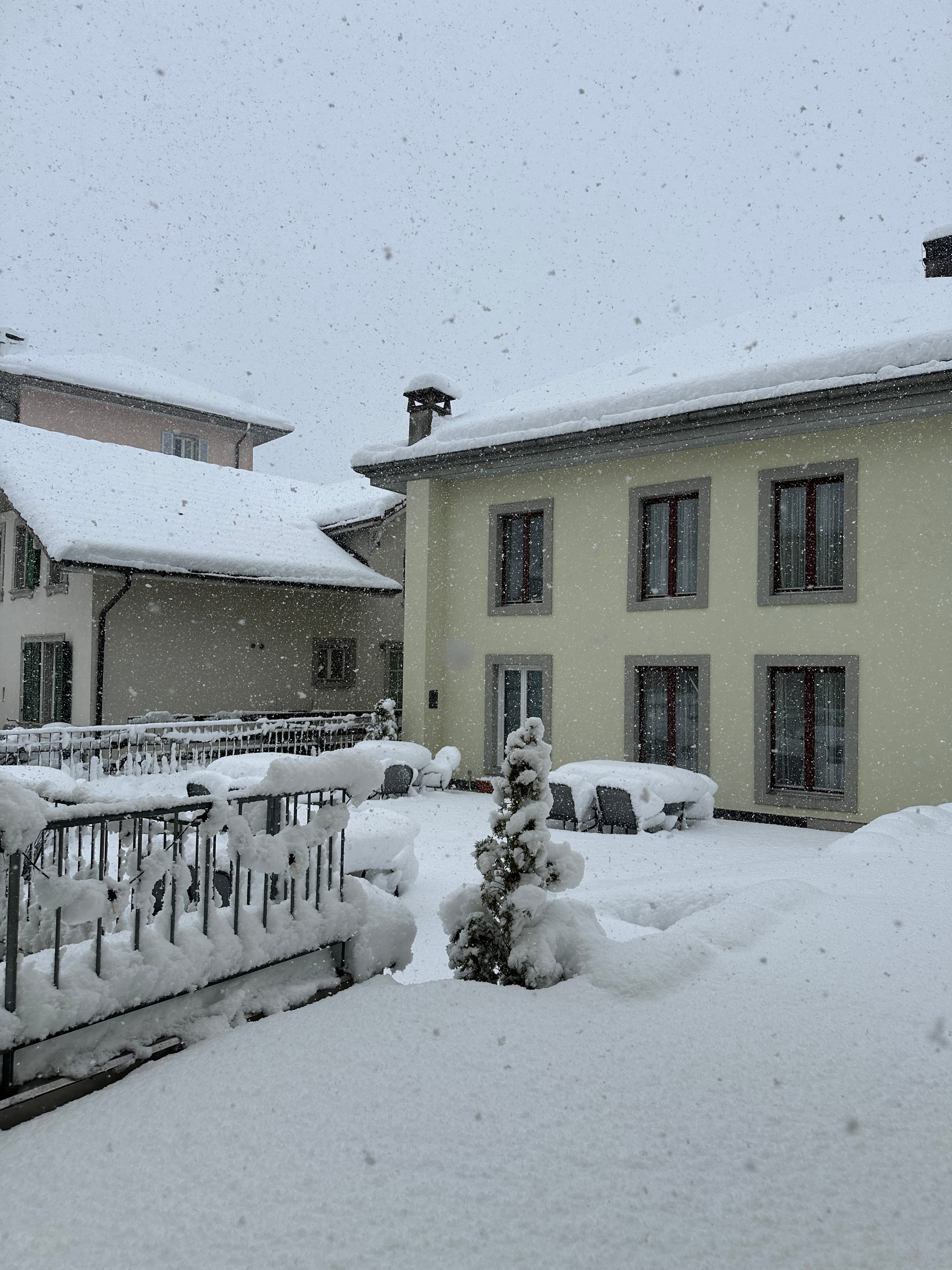 Classic Ski & Stay 3